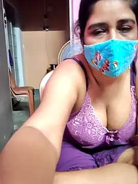 Rulali_44 webcam