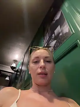 VikaBunny1 webcam