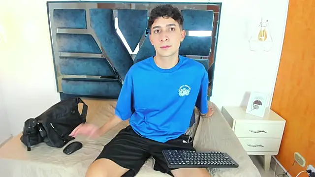 Alantaylorr_ webcam