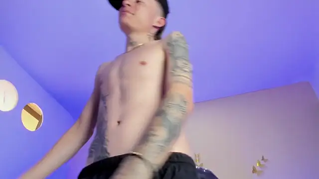 Nascary_Fox webcam
