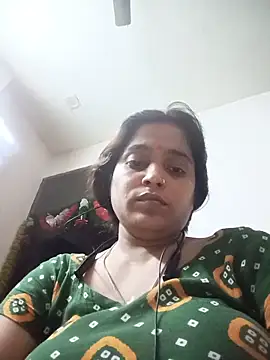 Trisha_71 webcam