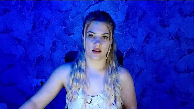 nika_gold1 webcam
