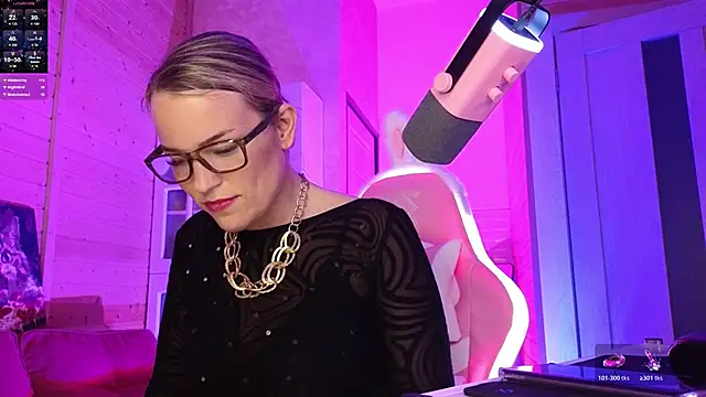 Lady_Shine webcam