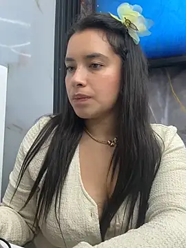 Miss_Bella_Flame webcam