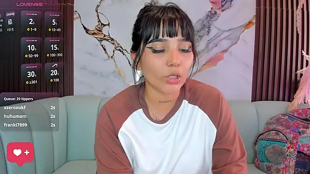 kate_boobs webcam