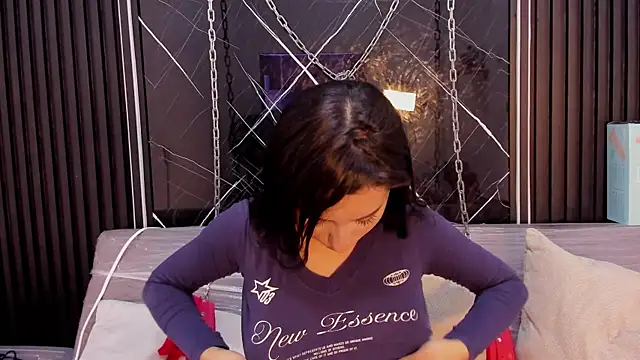 Zoe_Monrow webcam