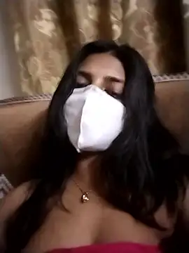 NAUGHTY-RASHI webcam