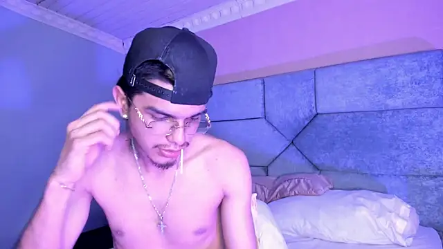 TysonRiggs webcam