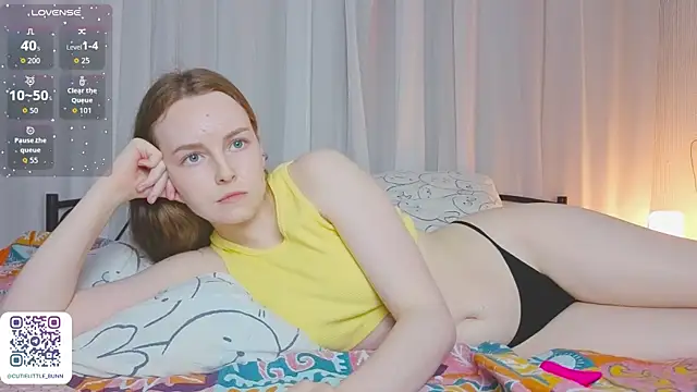 bae_cake_ webcam