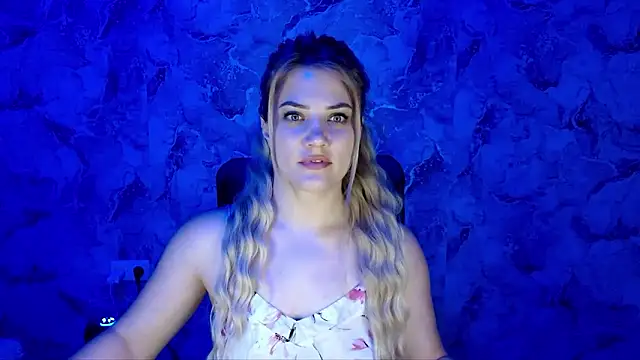 nika_gold1