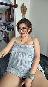 HunnyyLove webcam