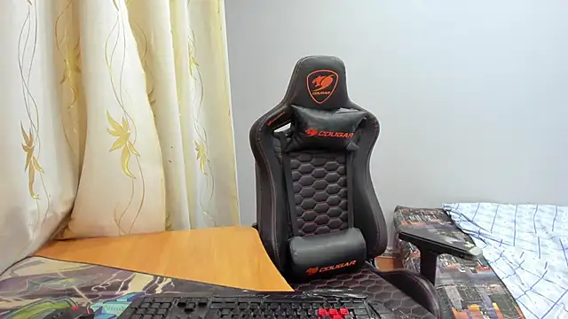 iliaskrislove webcam