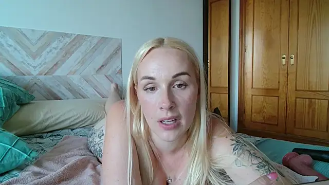 secretmuses webcam
