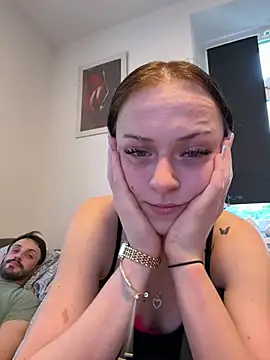 Queenadri webcam