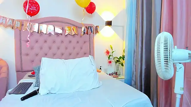 Paulynavera webcam