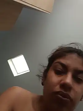 Anamaria-24 webcam