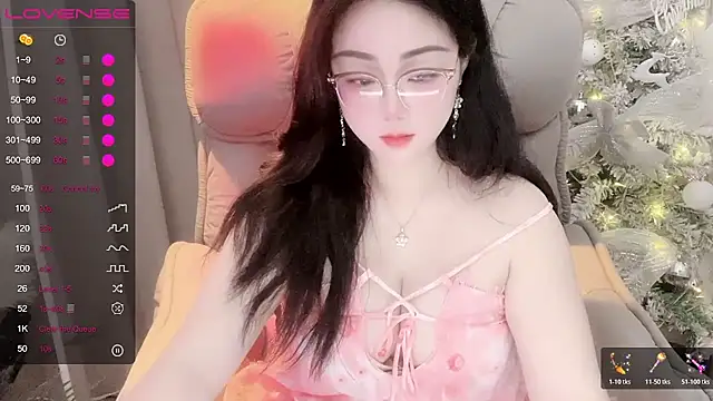 Monica-666888- webcam