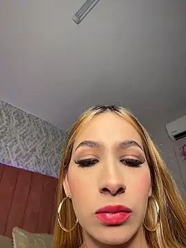 chiarabonds webcam