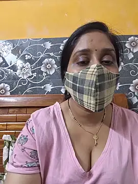 Wildsimmi25 webcam