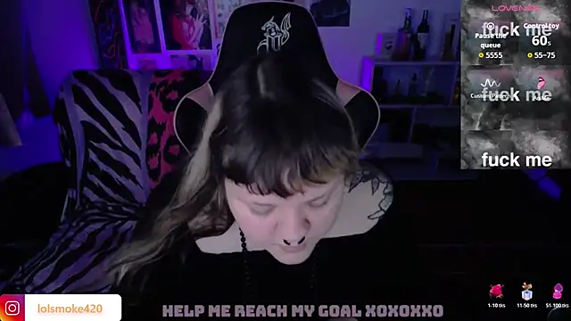 Bdsm_and_fries webcam