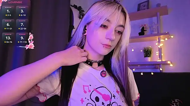 TristaRoht live sex cam