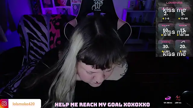 Bdsm_and_fries webcam