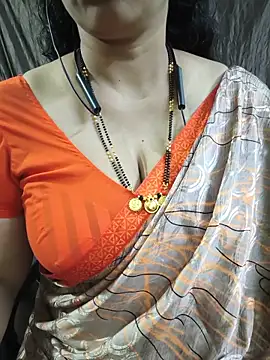 bhuvana_555 webcam