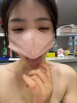 gougou13 webcam
