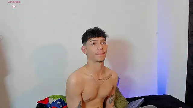 _IanLark webcam