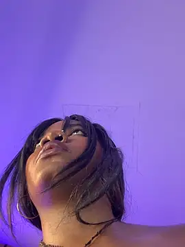 Mia_boobs24 webcam