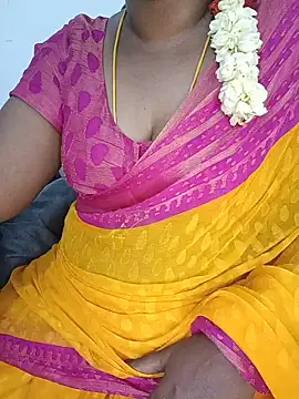 Tamil-hotwife webcam