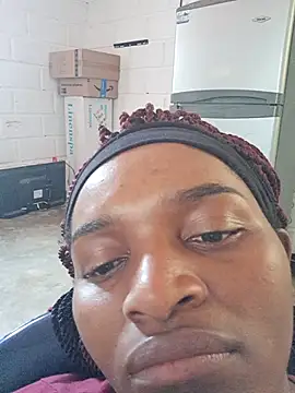 sexyjustin202 webcam