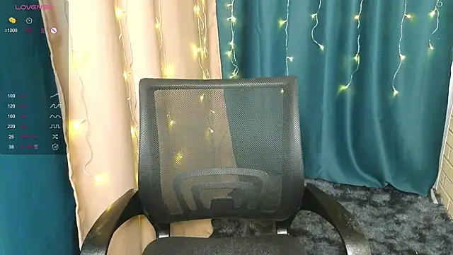 christy_memeow webcam