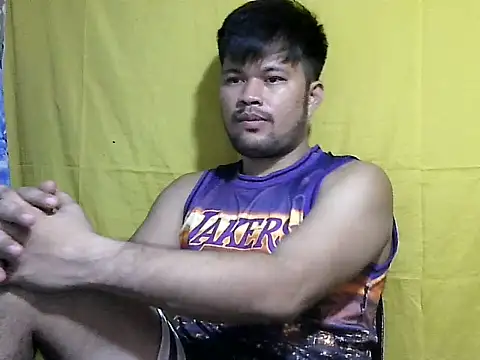 HairyHottestpinoyHandsome webcam