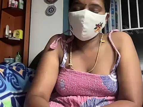 Tamil_Sajitha webcam
