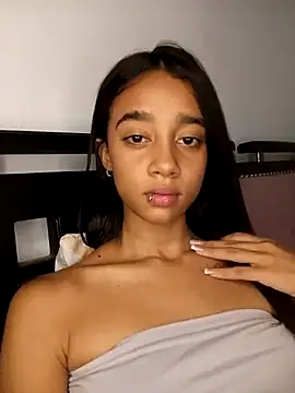 Zoe_Sweett18 webcam