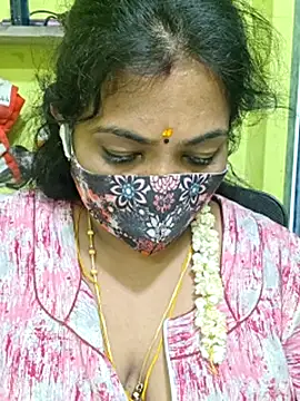 Tamil_Mithra webcam