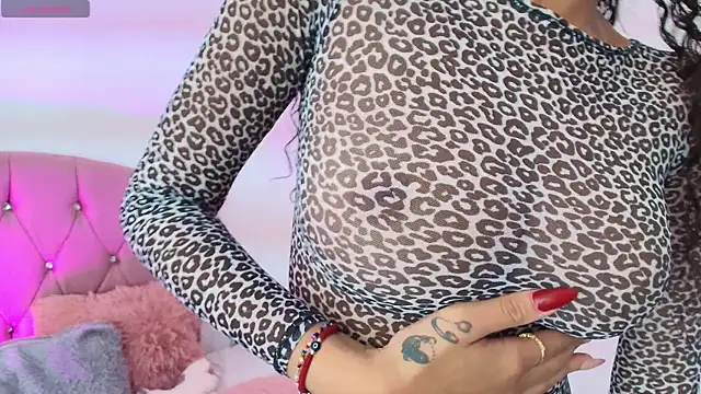 Valentina__Luxx webcam
