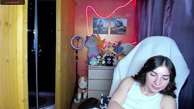 Fiery_Brunette_ webcam