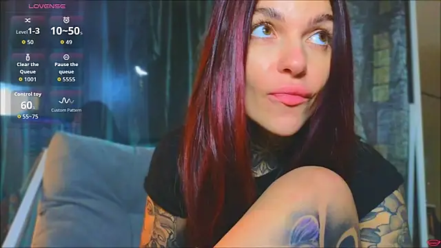 tattooedBabyy webcam