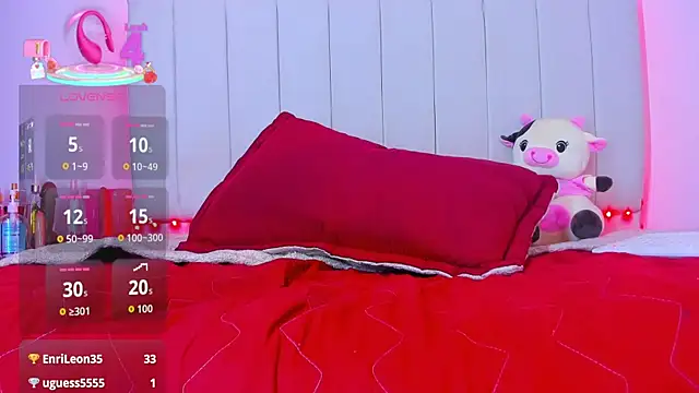 caro_lyne_ webcam