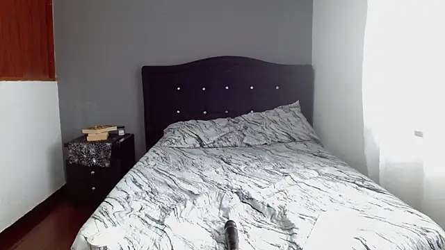 Emilia_1995 webcam