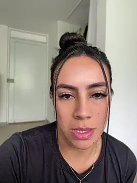 LauraCadwell webcam