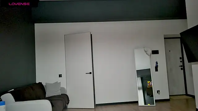 white_King9999 webcam
