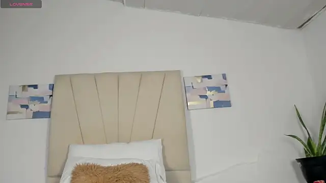 Sophia_Ebony webcam