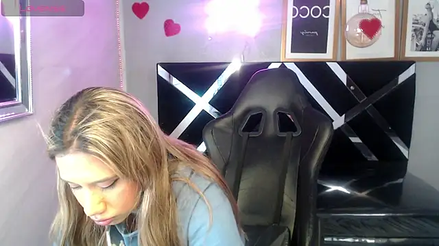 Evy_Luxx_v webcam
