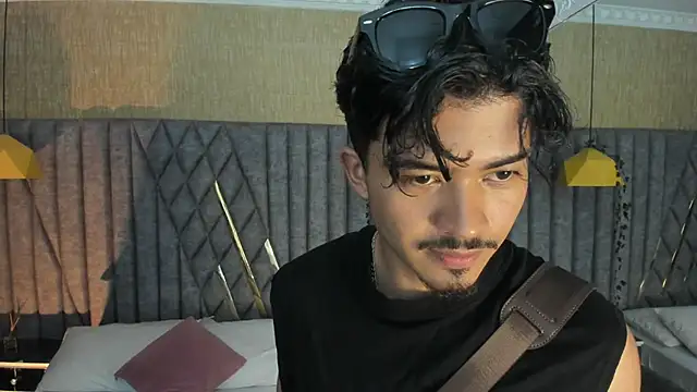 NicolaiKarav webcam