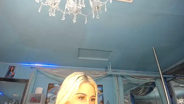 ADRIANNA_FOX webcam