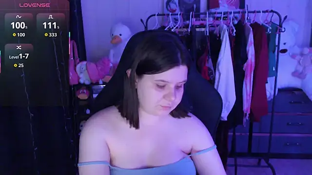 AmyVibess webcam