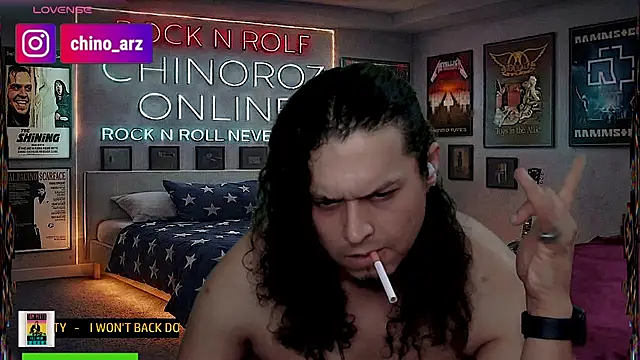 chino_roz webcam